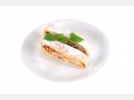 Apfelstrudel mit Schlagsahne