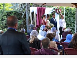 Hochzeitszeremonie in unserem Biergarten